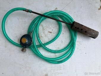 Opalovací horák na opalovanie a regulátor