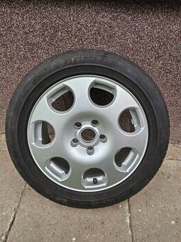 Rezervná pneumatika na elektróne 16`