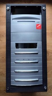 ✔️ skrinka Xtron