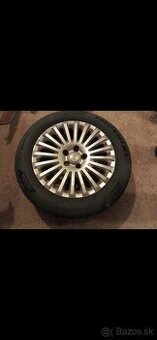 Predam kolesa na Ford mondeo