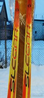 Predám Detské bežky Slegar 460 Zack 160 cm