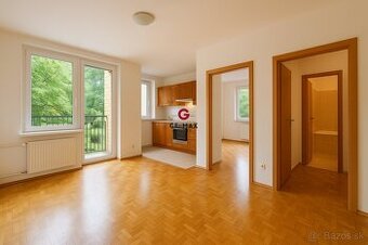 Na predaj 2-izbový byt v tehlovom bytovom dome - Strážske