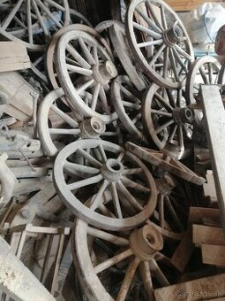 Kolesá drevene a drevené kade