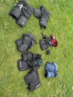 Predám hokejové veci