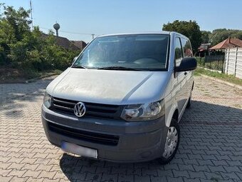 Volkswagen T5 Transporter 8+1 miest na sedenie