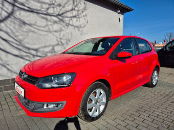 Volkswagen Polo 1,4i 16V 63Kw Klima Výhřev ALU 119.000Kč