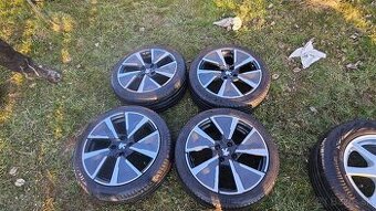 Letne kolesa 4x108 r17 205/45 r17