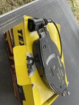 Brzdové doštičky/platničky TEXTAR 2568301 VW / AUDI / SEAT /