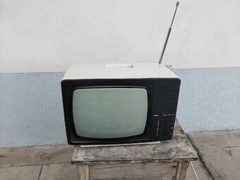 Retro televízor Tesla merkur
