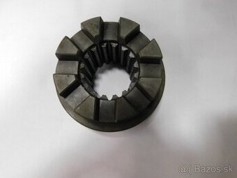 Objímka uzávierky Zetor 3011