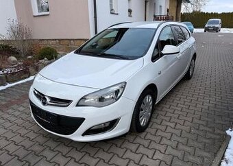 Opel Astra Sports 1,3CDTi /70kw Tažné nafta manuál 70 kw