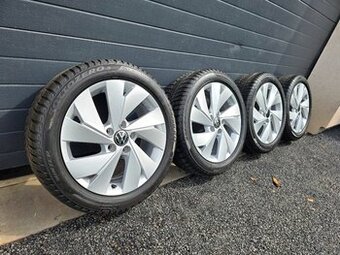 Zimná Sada Volkswagen 5x112+Pirelli 205/50 R17