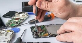 Oprava mobilov - technik