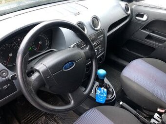 Ford fusion benzin