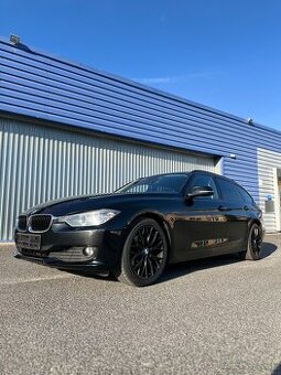 BMW rad 3 Touring 320d Touring A/T F31