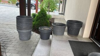 Predám kvetináče z PVC anteacit