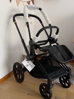 Nový cybex priam 4.0 matt black