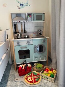 Detská kuchynka Woody s ikea zeleninou a ovocím