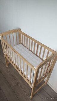Borovicová detská postieľka k posteli 90x40