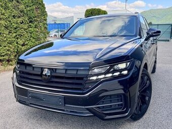 VOLKSWAGEN TUAREG R-Line 4x4 DSG 2022