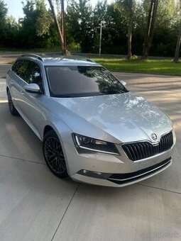 Skoda superb 3 combi 2 TDi 110 kW dsg - 1