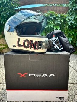 Nexx Lone Howl - helma na motorku