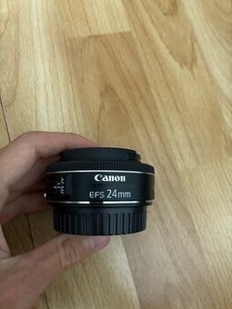 Objektiv Canon EFS 24mm f/2.8 STM