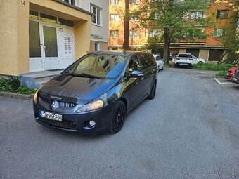 Mitsubishi grandis