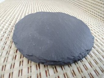 Kamenna podlozka pod pohar, bridlica