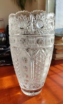 Brúsená váza 25,5 cm