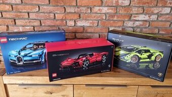 LEGO Technic 42143 Ferrari / 42115 Lambo / 42083 Bugatti