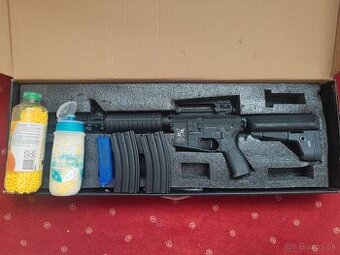 Airsoftka M4 AR15 Classic Charlie