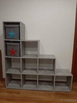 Regál s 10 priehradkami, šedý betón