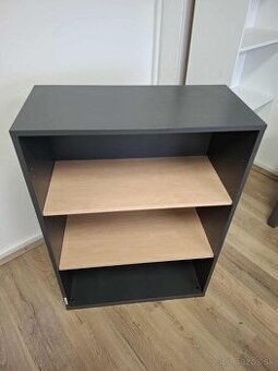 Kniznica, resp. policovy regal, rozmer 80 x 42 cm