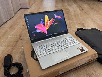 15.6"/HP Notebook/Ryzen 7/32GB RAM DDR4/256GB M.2 NvMe/AMD
