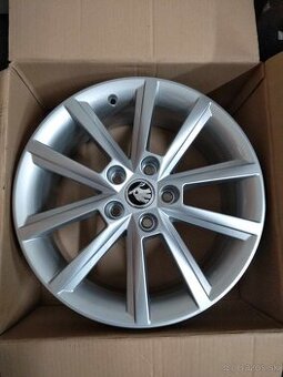 17" sada alu ŠKODA originál + letné pneu.