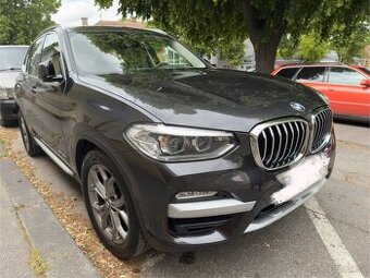 BMW X3 xDrive 20d, automat, panoramatická strecha