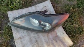 Svetlo ľavé Ford Fokus 1.6 TDCi 85kw mk2 2008