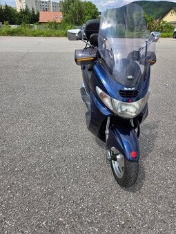 Predám Suzuki Burgman 400