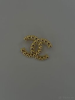 Chanel brosna