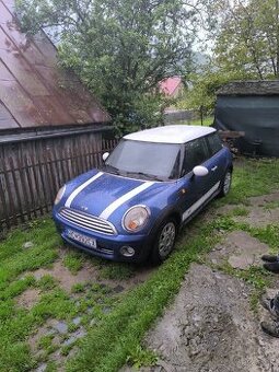 Mini Cooper R56 1.6 88kw r.v2007