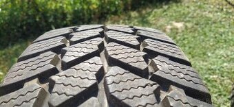 Zimne pneumatiky s diskami 205 75/R16 C