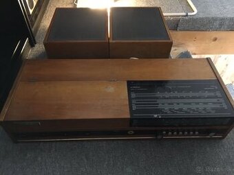 Rádio gramofón - Stereo prijímač 1132 A Tesla Bratislava