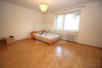 PRENÁJOM 1 izb BYT 50 m3 B.Björnsona Prievidza