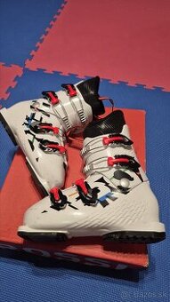 Lyžiarky junior Nordica HERO 25,5 cm, dobrý stav