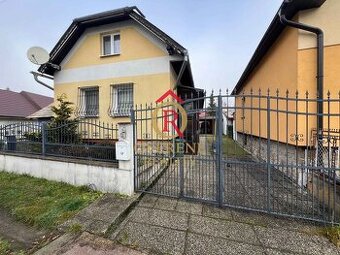 Zrekonštruovaný štýlový vidiecky dom pod Tatrami - ideálne n - 1