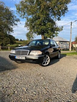 Mercedes benz c180 w202