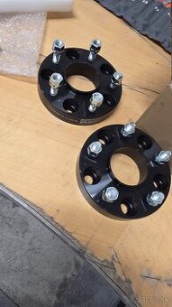 Grand Cherokee wj podlozky 5x127 30mm - 1