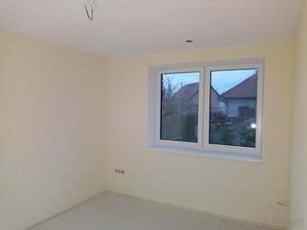 Maľovanie ,striekanie domov ,bytov a podobne