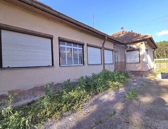 Ponúkame na predaj rodinný dom v obci Pastovce - 1